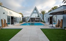 Salt Boutique Guesthouse By Curiocity (Adults Only)