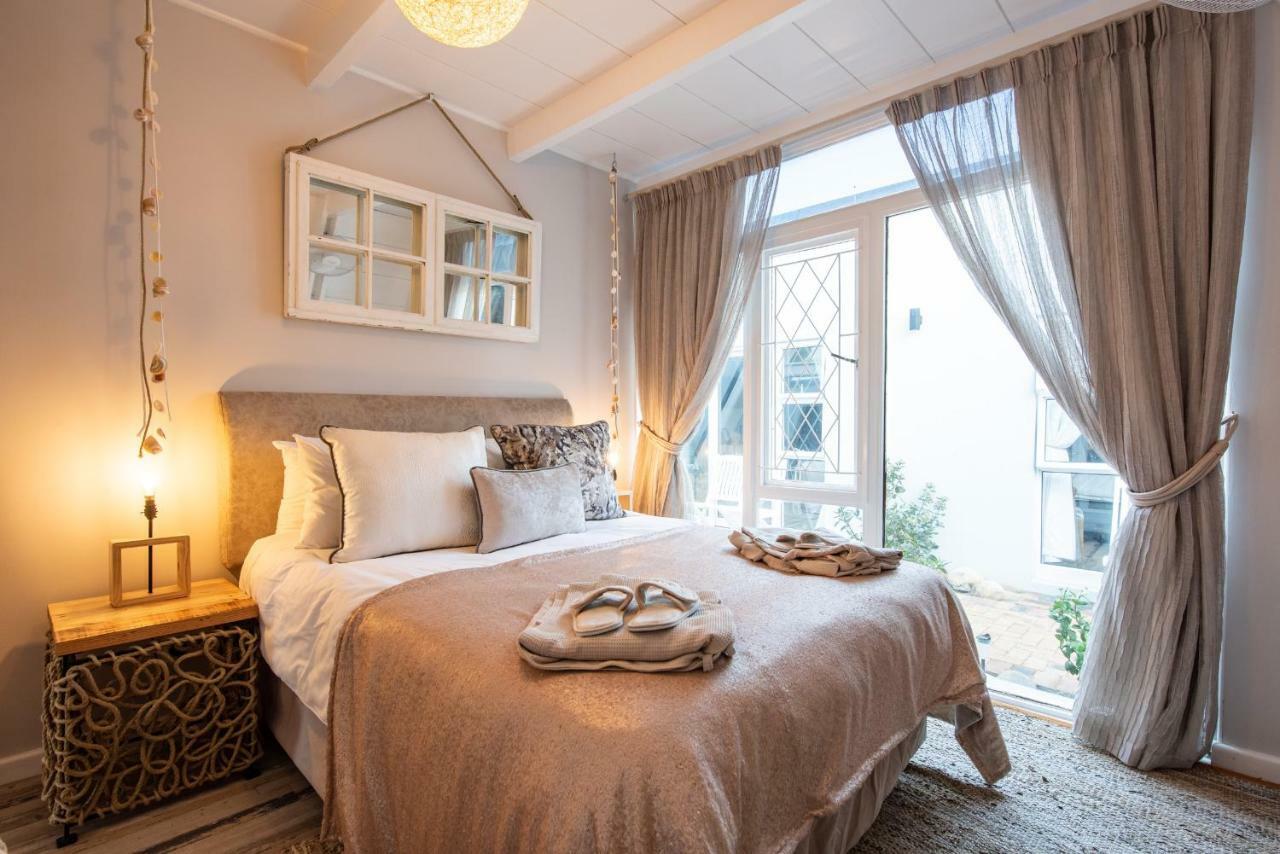 Salt Boutique Guesthouse By Curiocity (Adults Only) Bloubergstrand Buitenkant foto