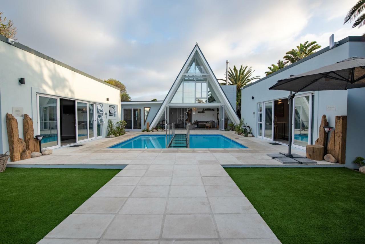 Salt Boutique Guesthouse By Curiocity (Adults Only) Bloubergstrand Buitenkant foto