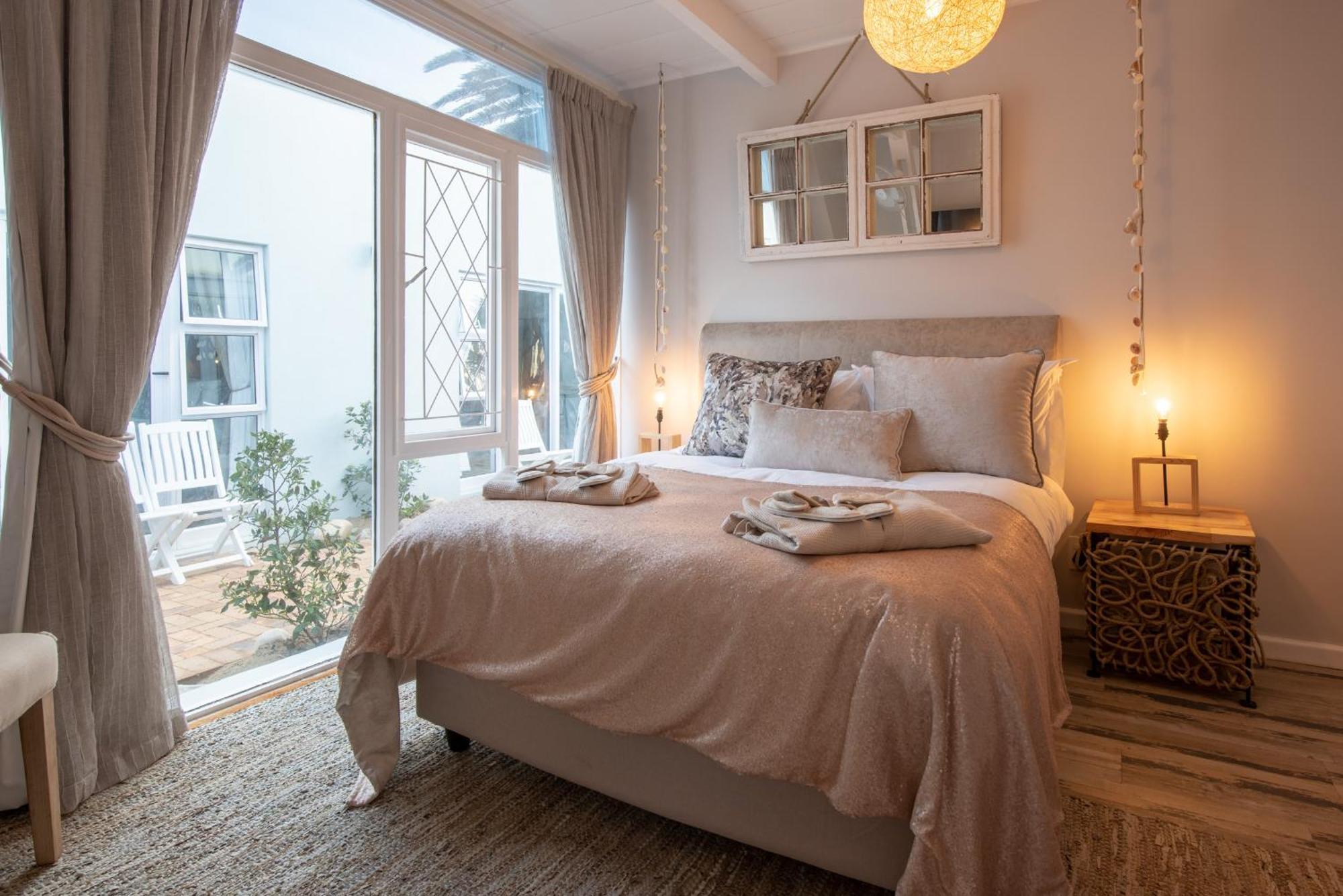 Salt Boutique Guesthouse By Curiocity (Adults Only) Bloubergstrand Buitenkant foto
