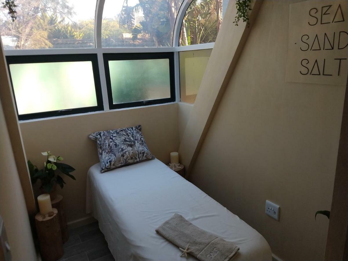 Salt Boutique Guesthouse By Curiocity (Adults Only) Bloubergstrand Buitenkant foto