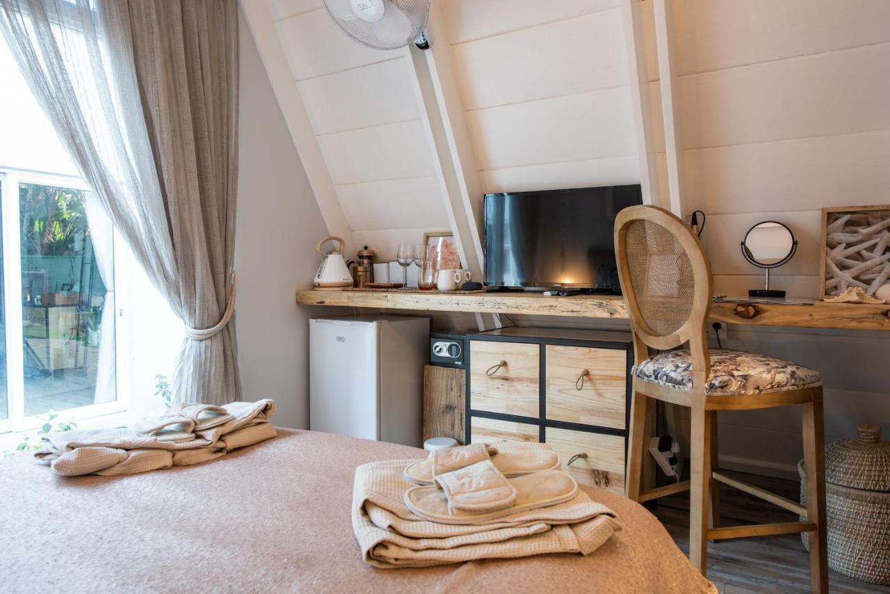 Salt Boutique Guesthouse By Curiocity (Adults Only) Bloubergstrand Buitenkant foto